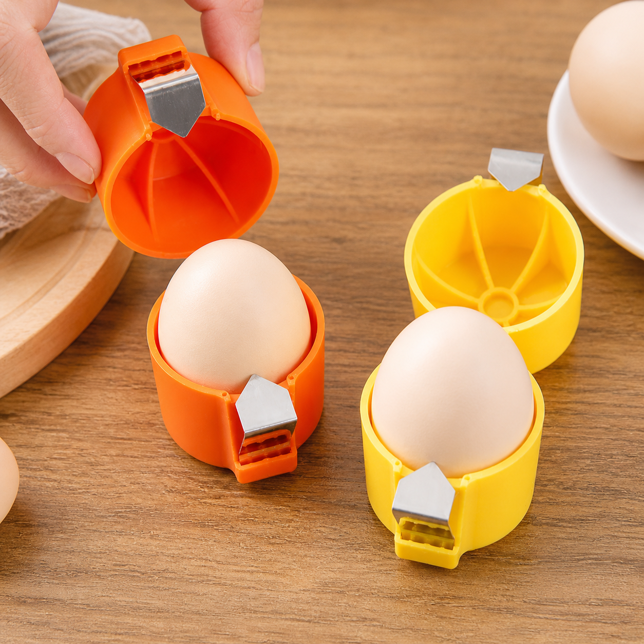 Portable Eggshell Opener